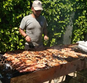 Parrillada de gambones a la brasa